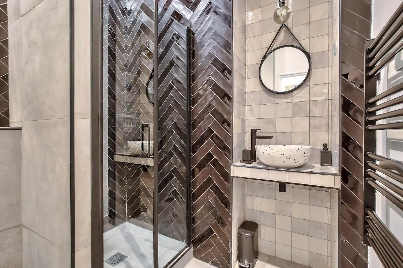 Apartamento New ! Charming 1br In 15